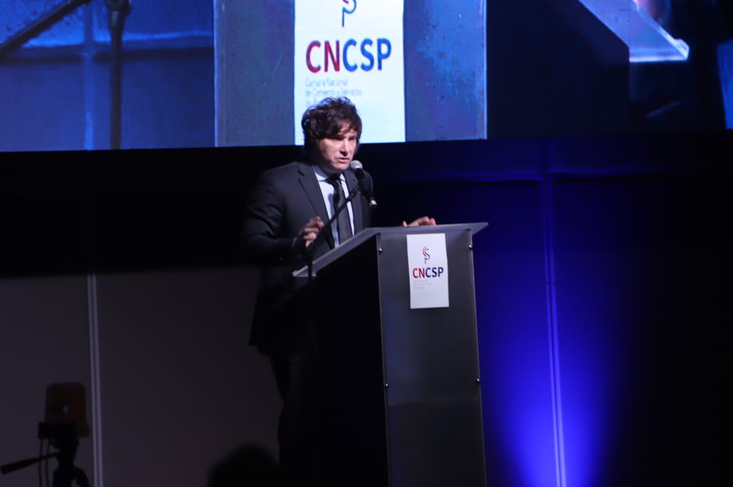 La CNCSP cumplió 124 años de aniversario y lo festejó con una Conferencia de Javier Milei