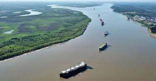 Es necesario encarar futuras negociaciones y lograr ventajas dentro del ámbito económico para reforzar la política exterior del Paraguay