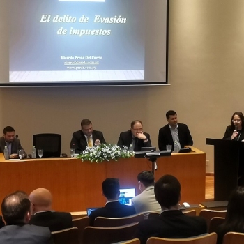 Se realizó con éxito el Seminario Sobre Riesgos de la evasión fiscal