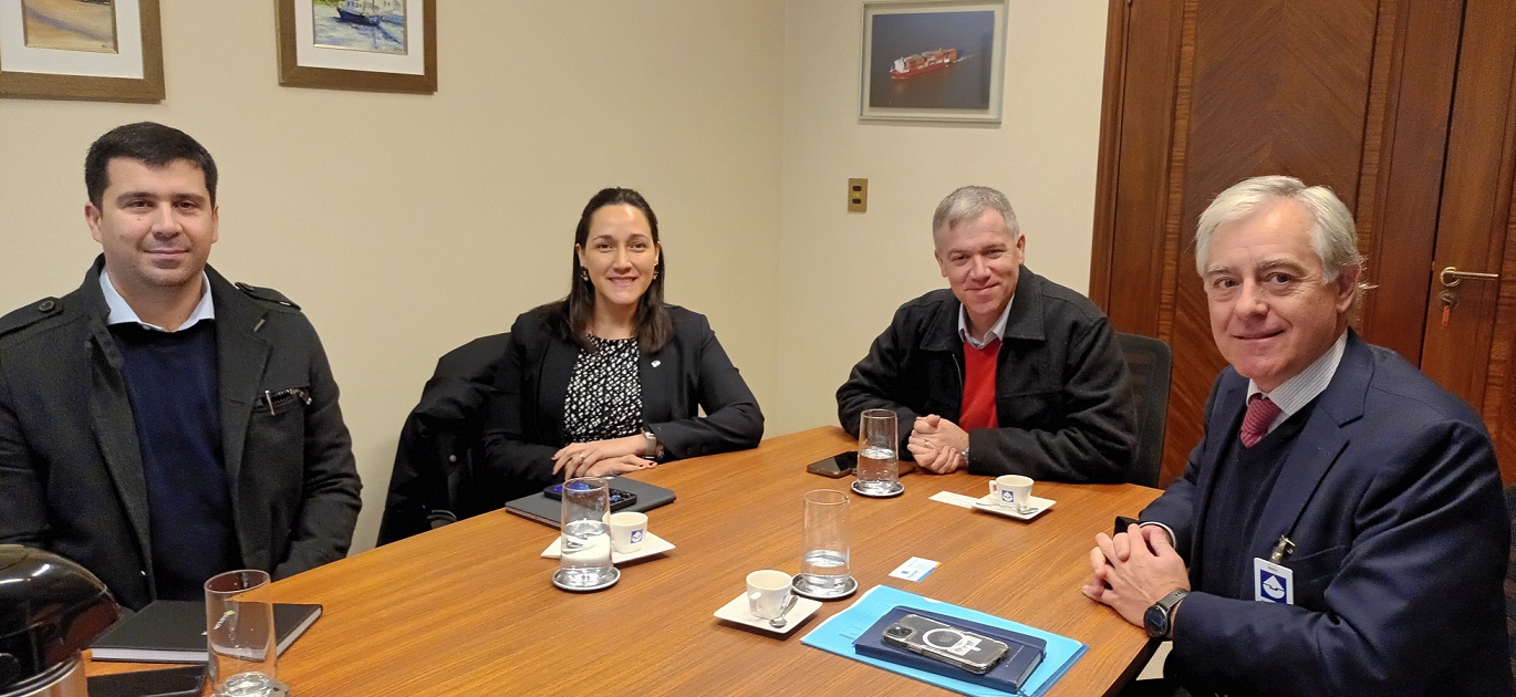 Con la intención de continuar expandiendo programas de empleo formal y sostenido, representantes de la OIT se reunieron con la CNCSP