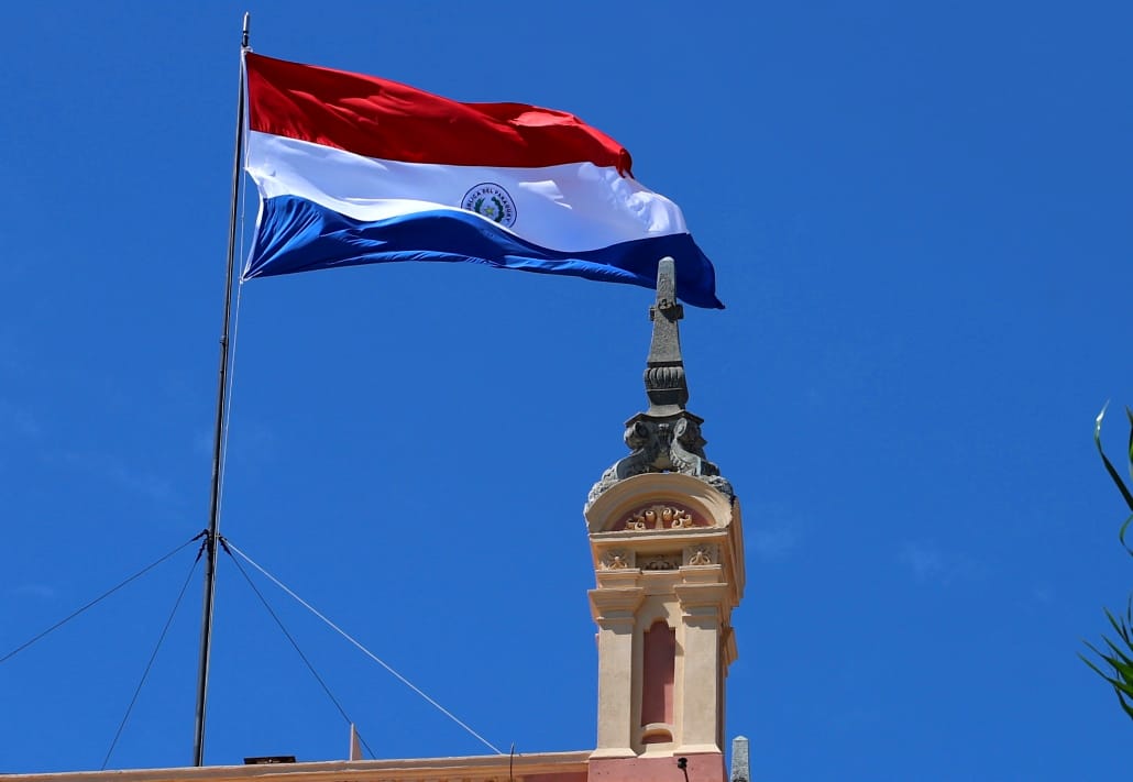 Paraguay logra grado de inversión