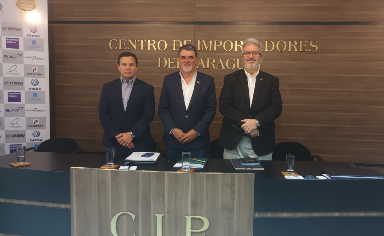 Ernesto Figueredo deja a presidencia de la FEPRINCO para cederla al sector de la producción representada por Daniel Prieto de la ARP