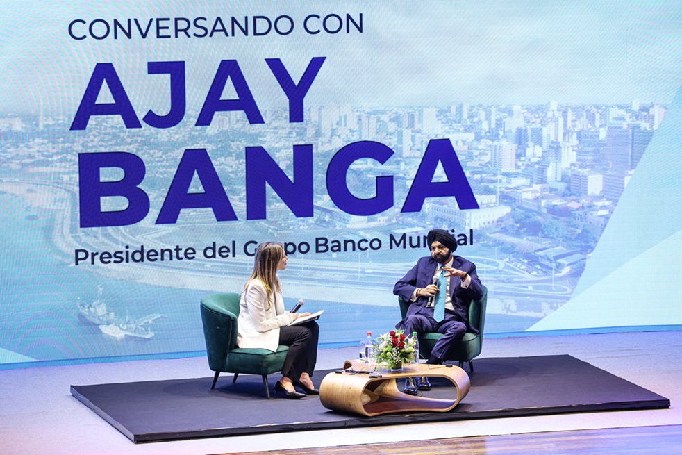 La CNCSP, presente en el conversatorio con el Presidente del Grupo Banco Mundial